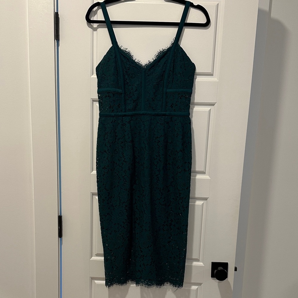 Elegant Teal Lace Midi Dress